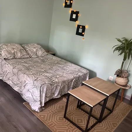 Agreable Ponant 25 M2 *